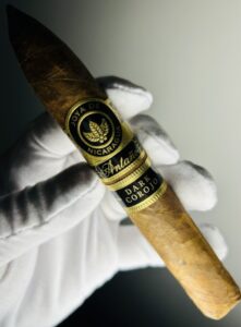 JDN Dark Corojo Figurado